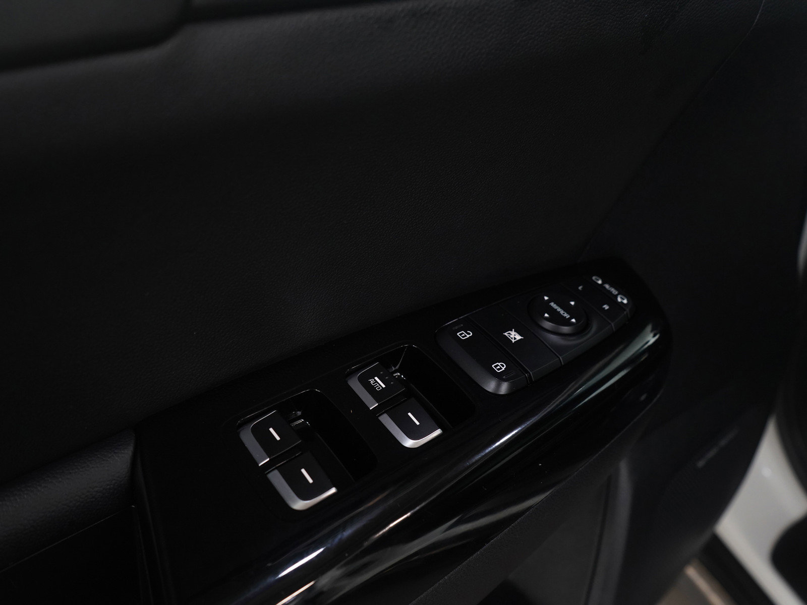 Used 2021 Kia Sportage SX image 21