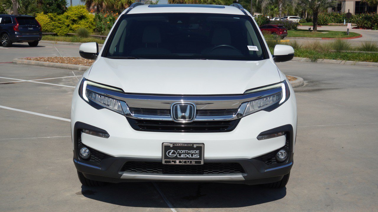 Used 2022 Honda Pilot Touring image 2