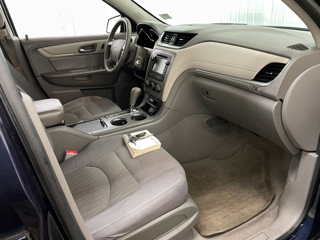 Used 2015 Chevrolet Traverse LS w/ LPO, 'HIT The Road' Package FWD image 35