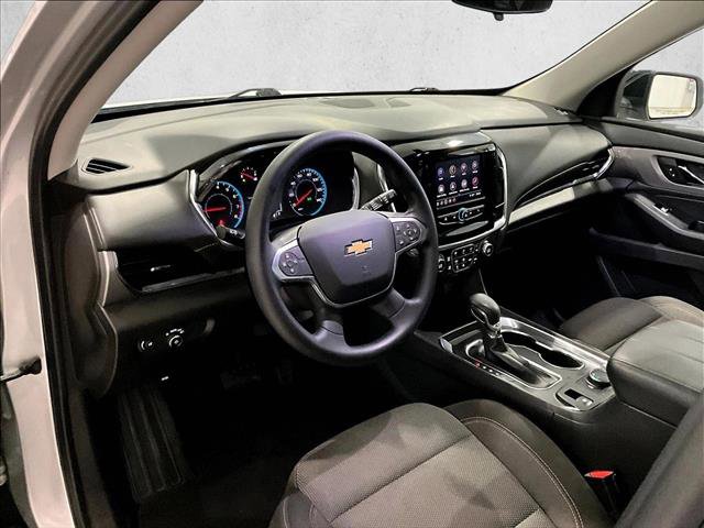 Used 2021 Chevrolet Traverse LS FWD image 14