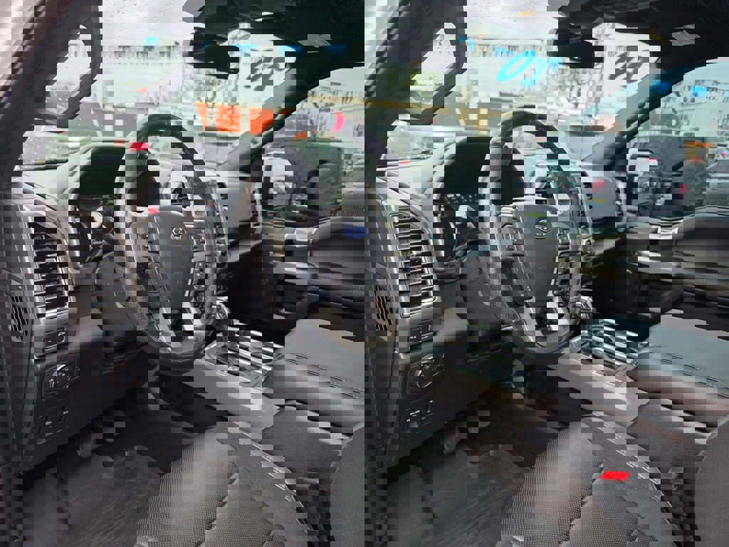 Used 2020 Ford F150 Raptor w/ Equipment Group 802A Luxury image 9