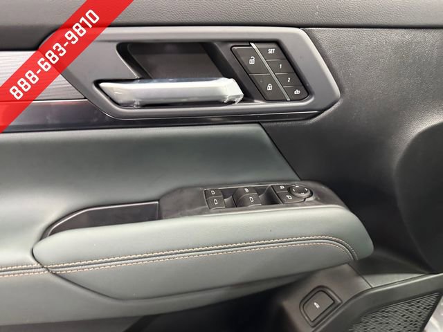 New 2026 GMC Terrain AT4 w/ Convenience Package III image 25