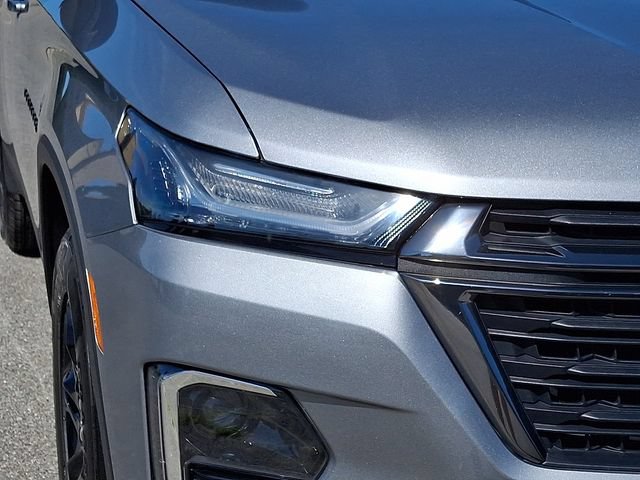 Certified 2023 Chevrolet Traverse LS w/ Midnight/Sport Edition AWD/4WD image 9