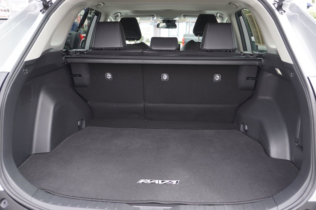 Certified 2024 Toyota RAV4 XLE Premium FWD image 10