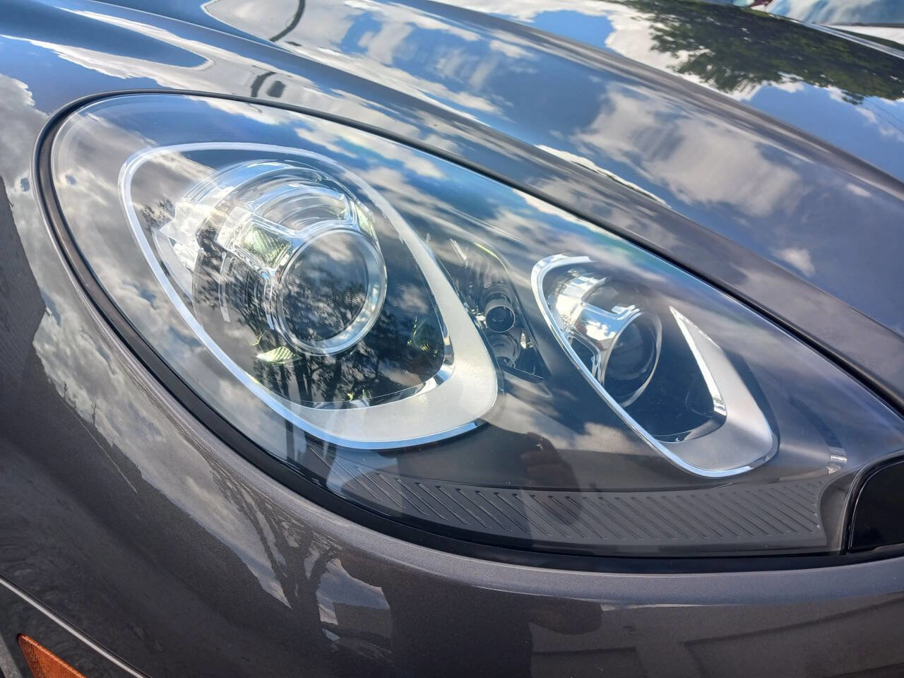 Used 2017 Porsche Macan image 24