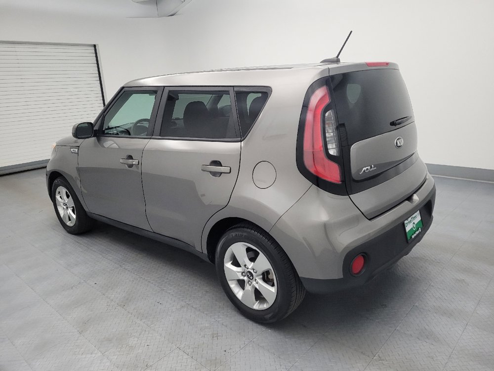 Used 2018 Kia Soul FWD image 3