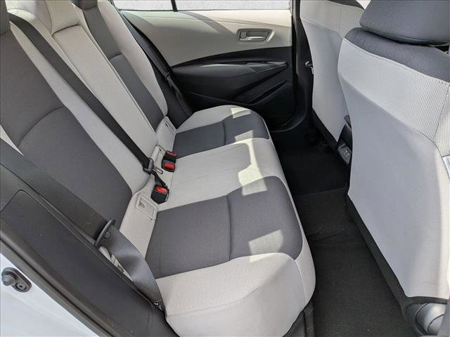 Used 2025 Toyota Corolla LE image 19