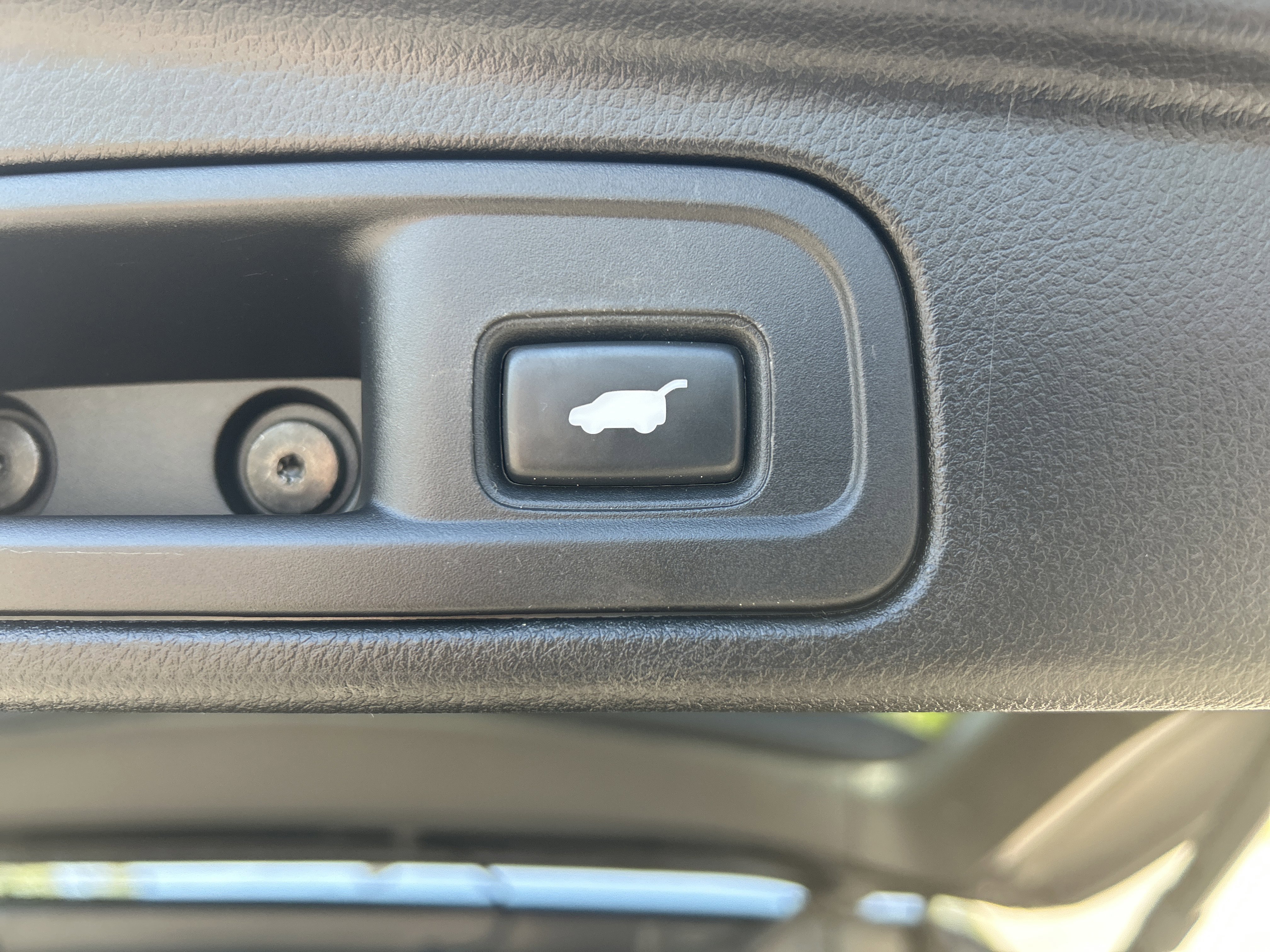 Used 2017 Honda Pilot Touring image 12