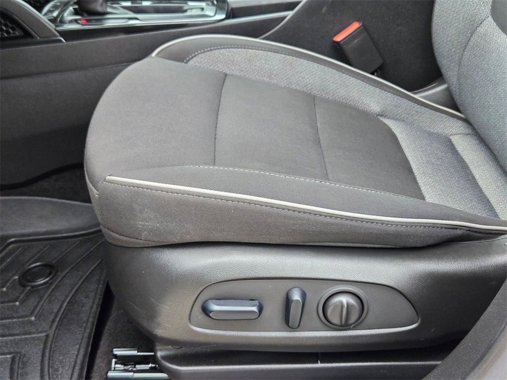 Used 2023 Chevrolet TrailBlazer LT image 12