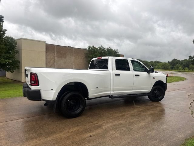 New 2026 RAM 3500 Tradesman AWD/4WD image 25