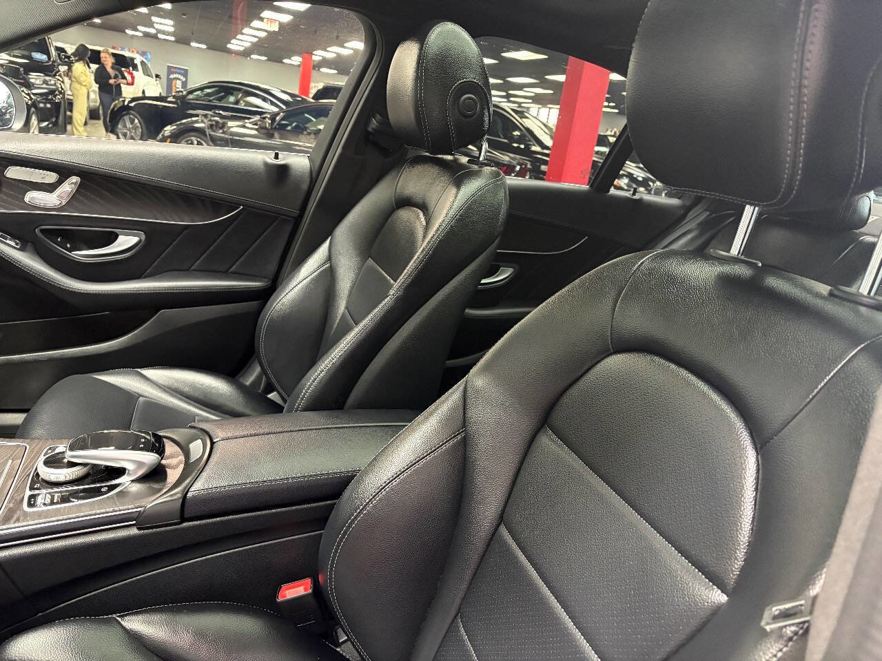 Used 2016 Mercedes-Benz C 300 Luxury image 17