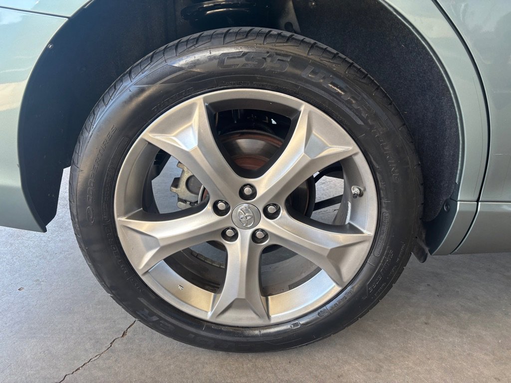 Used 2011 Toyota Venza w/ Leather Pkg FWD image 58