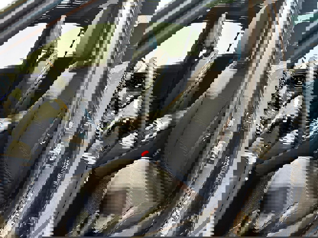 Certified 2024 Mercedes-Benz C 300 4MATIC Sedan image 17