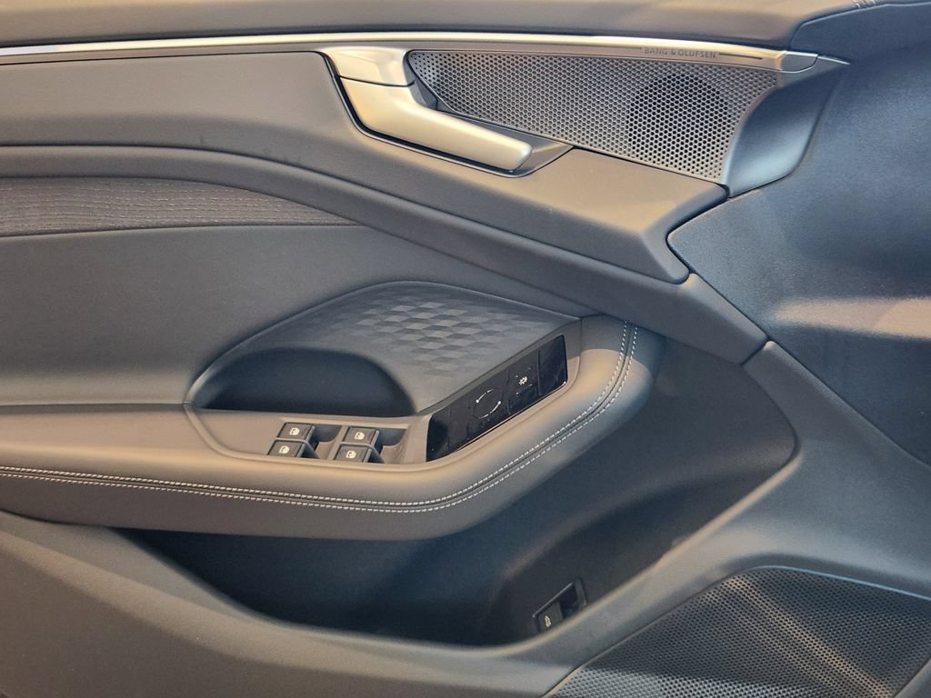 New 2026 Audi A6 Premium Plus AWD/4WD image 28