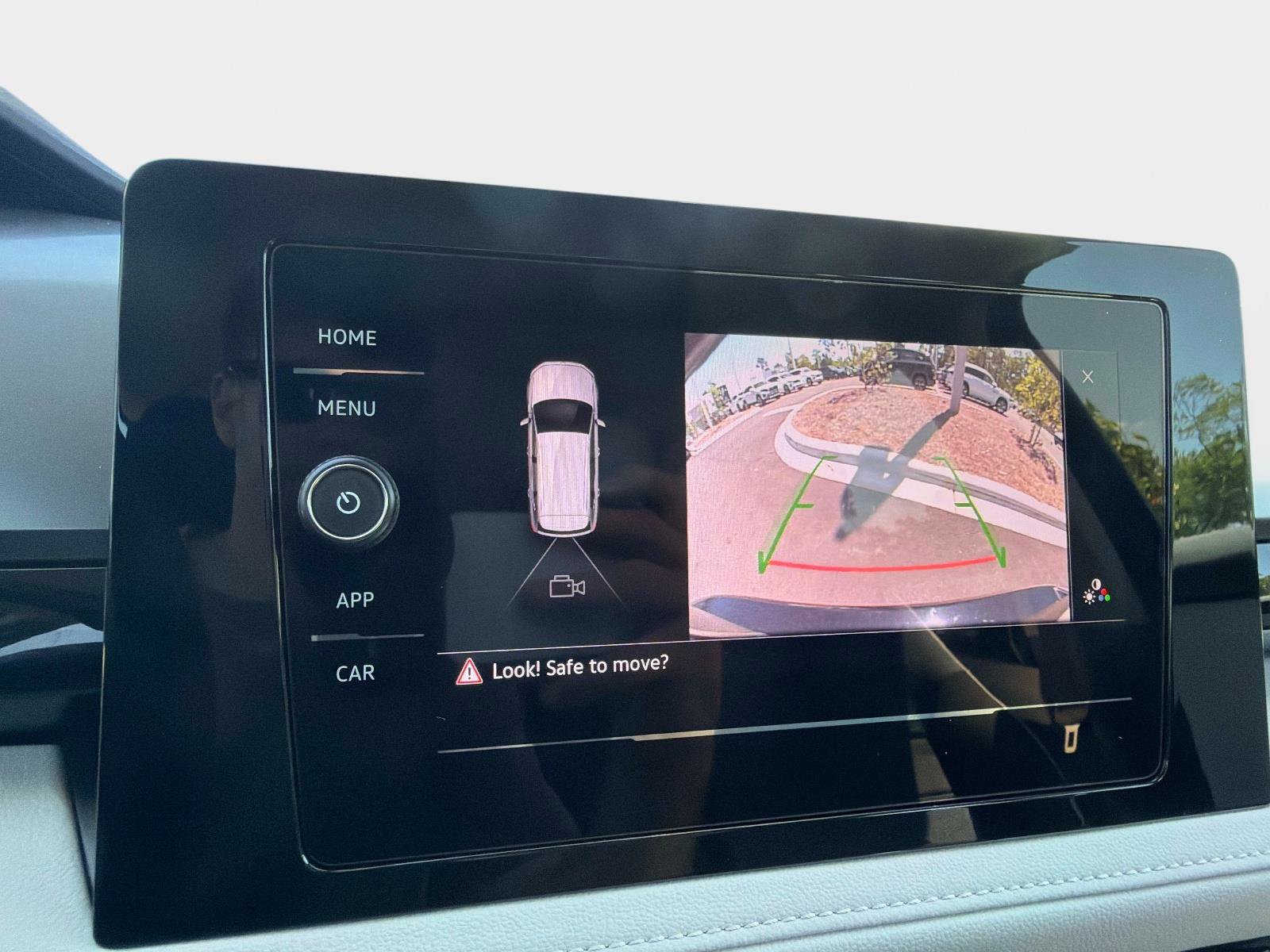 Used 2025 Volkswagen Taos S image 24