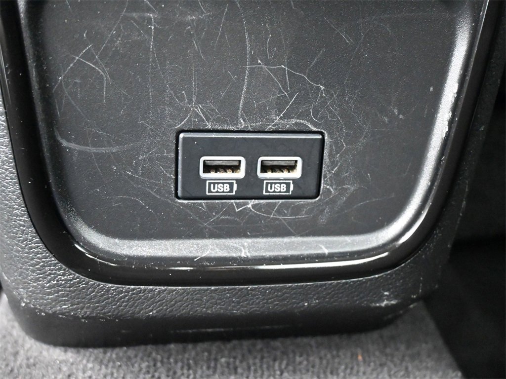 Used 2022 Dodge Charger GT w/ Blacktop Package image 17