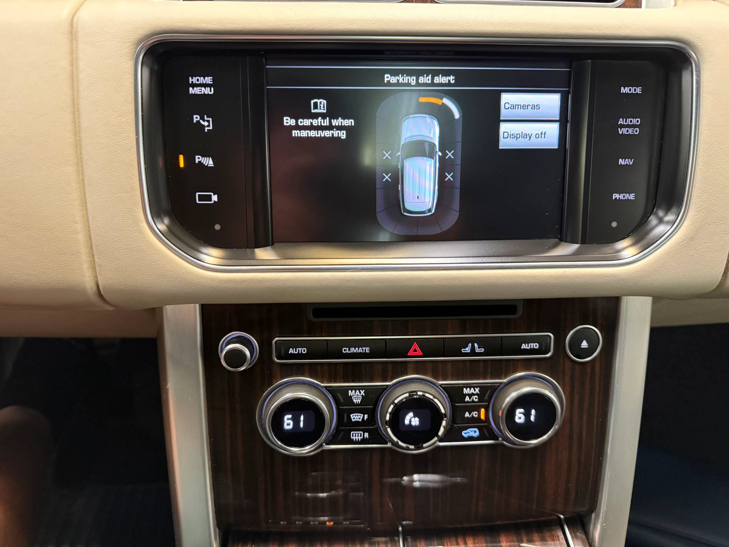 Used 2015 Land Rover Range Rover Long Wheelbase Supercharged AWD/4WD image 19