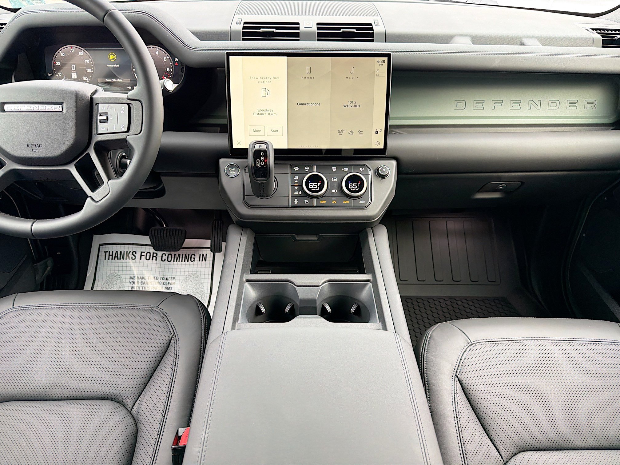 New 2026 Land Rover Defender 110 Trophy Edition AWD/4WD image 17