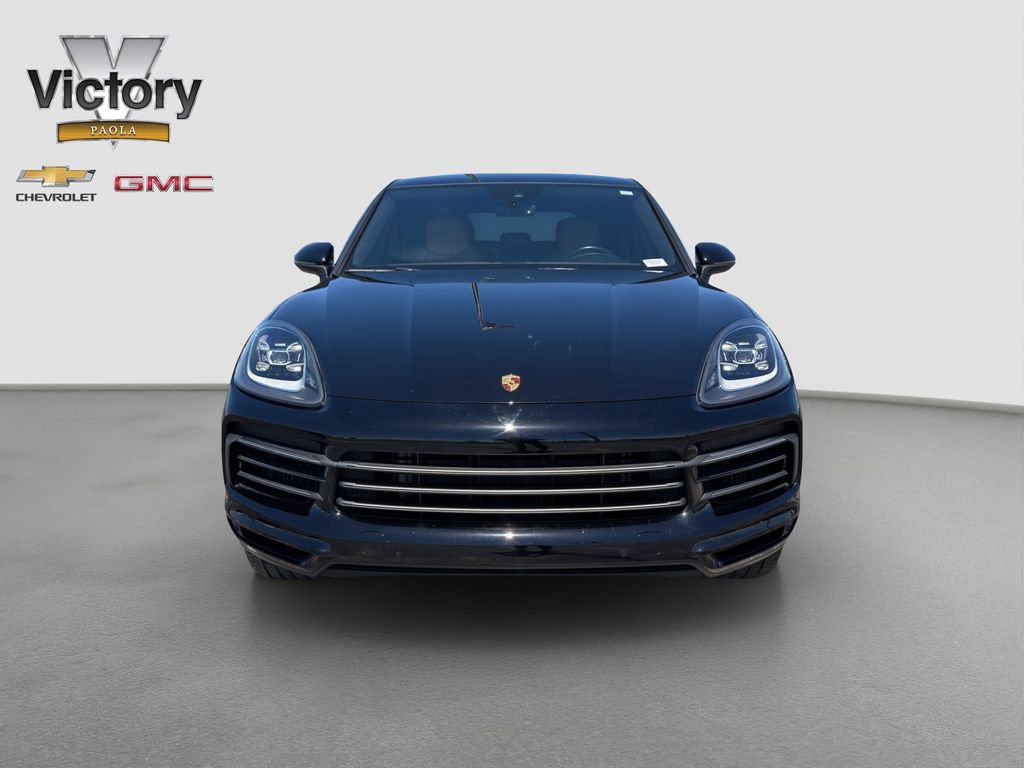 Used 2022 Porsche Cayenne E-Hybrid Coupe AWD/4WD image 2