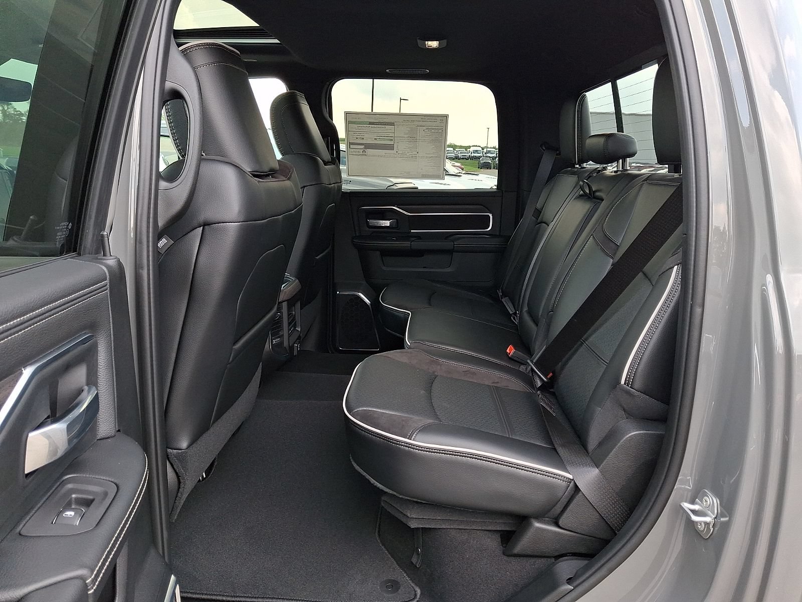 New 2026 RAM 2500 Laramie w/ Night Edition AWD/4WD image 6
