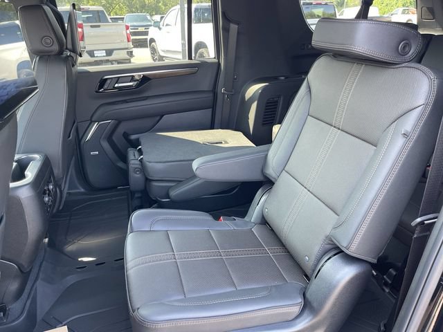 New 2026 Chevrolet Suburban High Country AWD/4WD image 23