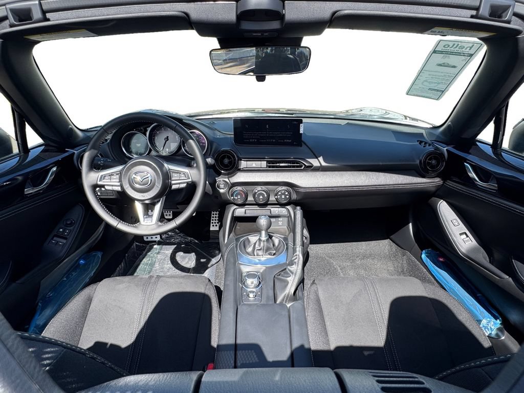 New 2026 MAZDA MX-5 Miata Club w/ Interior Package RWD image 19