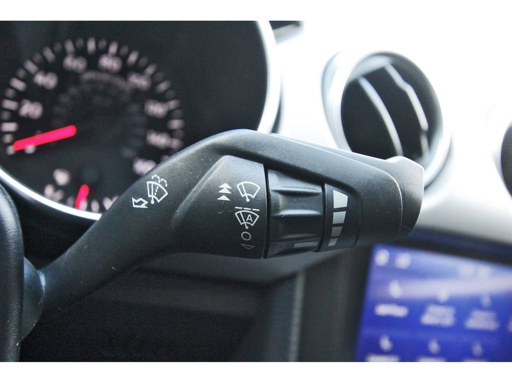 Used 2022 Ford Mustang Premium image 19