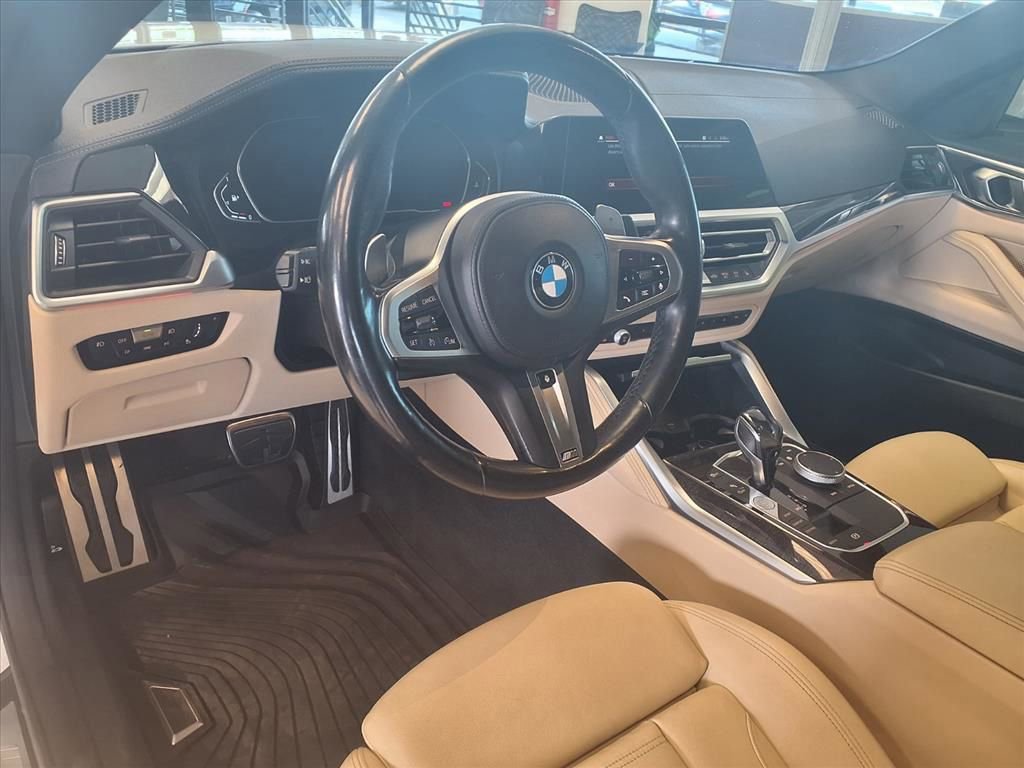 Used 2021 BMW 430i Coupe w/ M Sport Package image 3