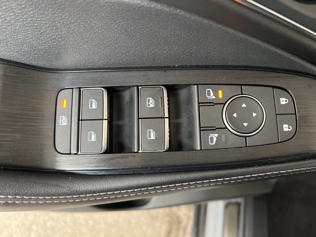 Certified 2021 Nissan Rogue Platinum AWD/4WD image 48