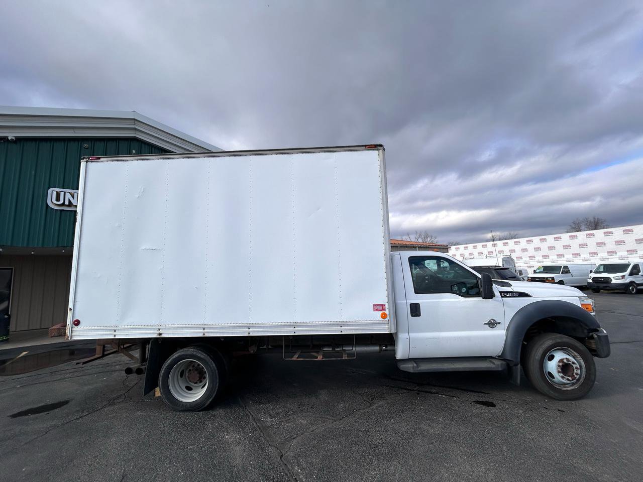 Used 2012 Ford F450 XL w/ XL Value Pkg RWD image 2