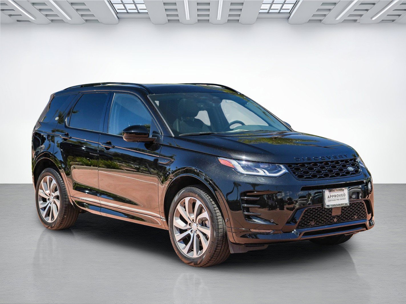 Certified 2024 Land Rover Discovery Sport Dynamic SE AWD/4WD image 3
