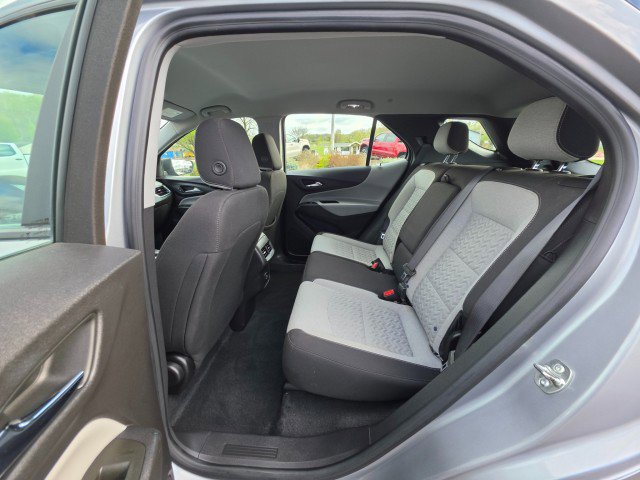 Used 2024 Chevrolet Equinox LS AWD/4WD image 21