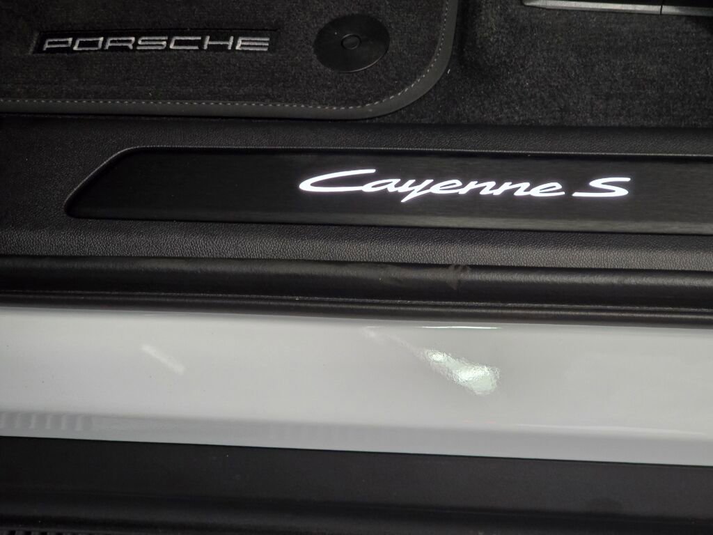 New 2025 Porsche Cayenne S image 26