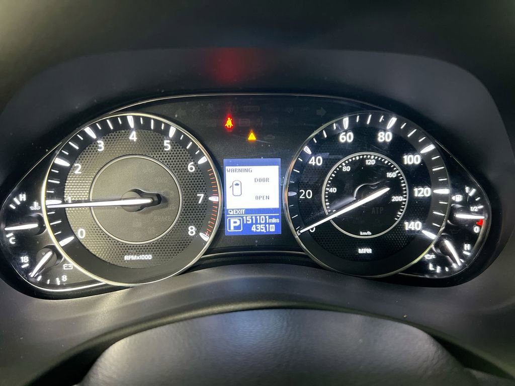 Used 2017 Nissan Armada SV AWD/4WD image 12
