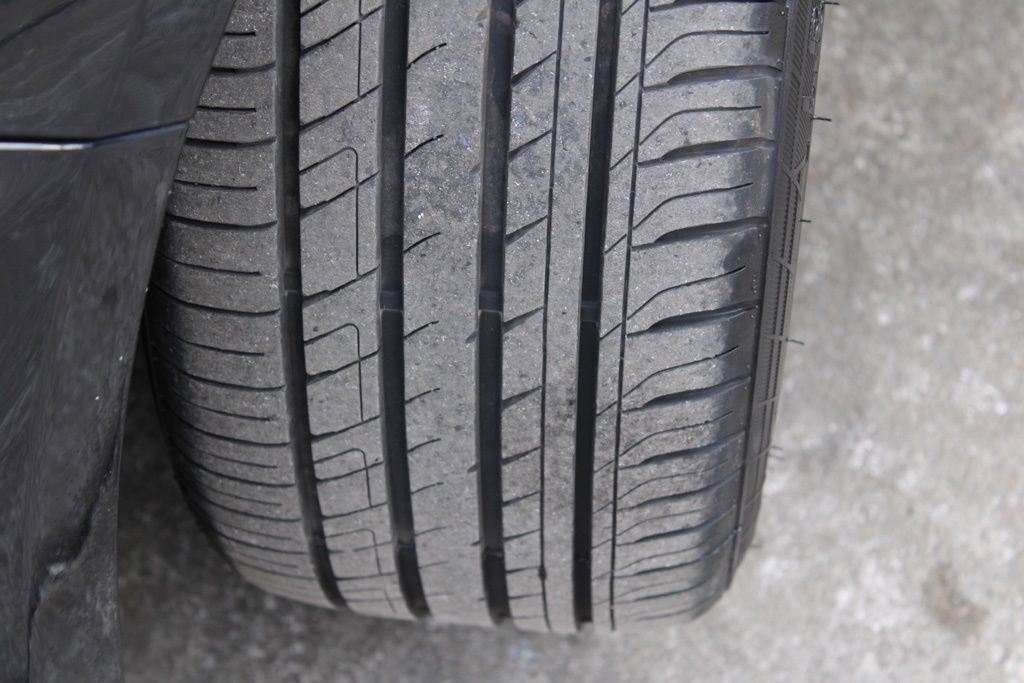 Used 2020 Chevrolet Malibu RS w/ LPO, Convenience Package 2 image 13