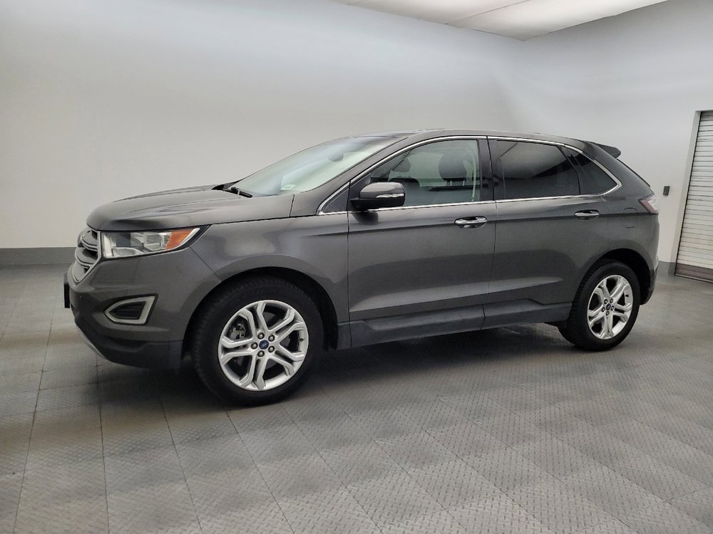 Used 2018 Ford Edge Titanium w/ Equipment Group 301A AWD/4WD image 2