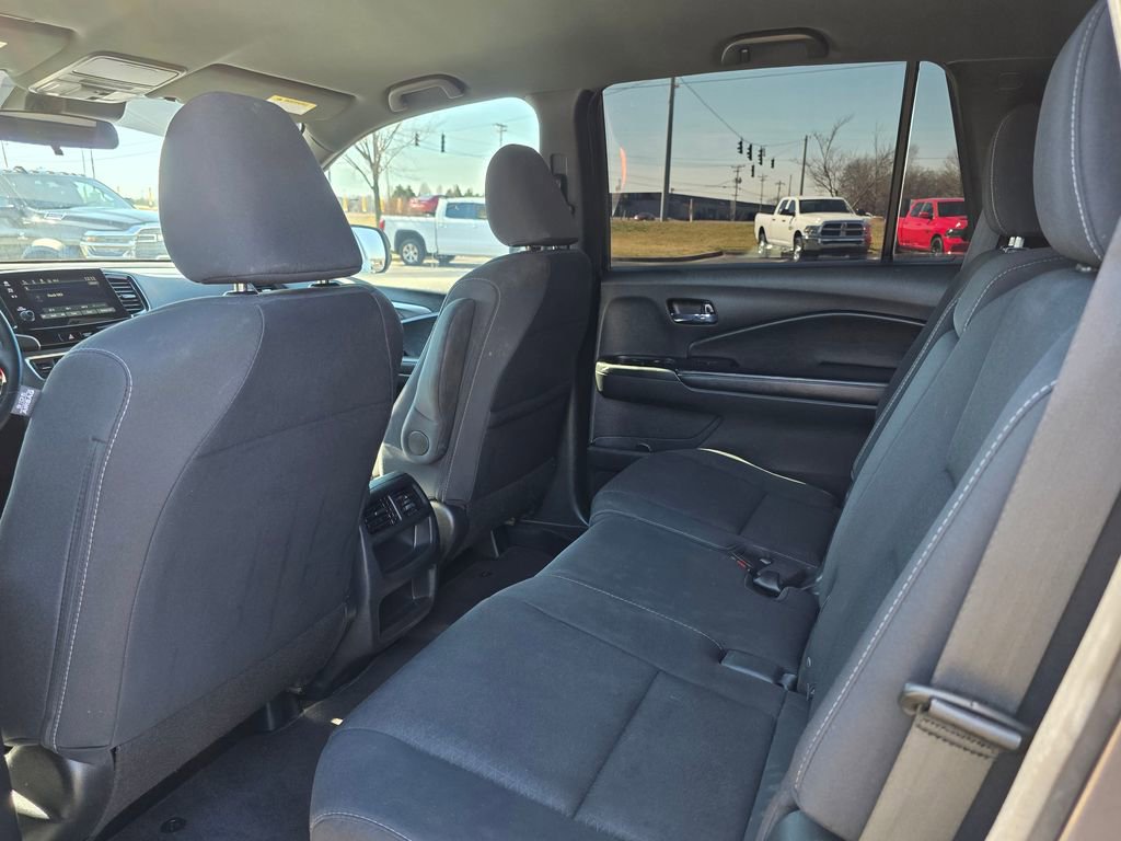 Used 2021 Honda Passport Sport image 31