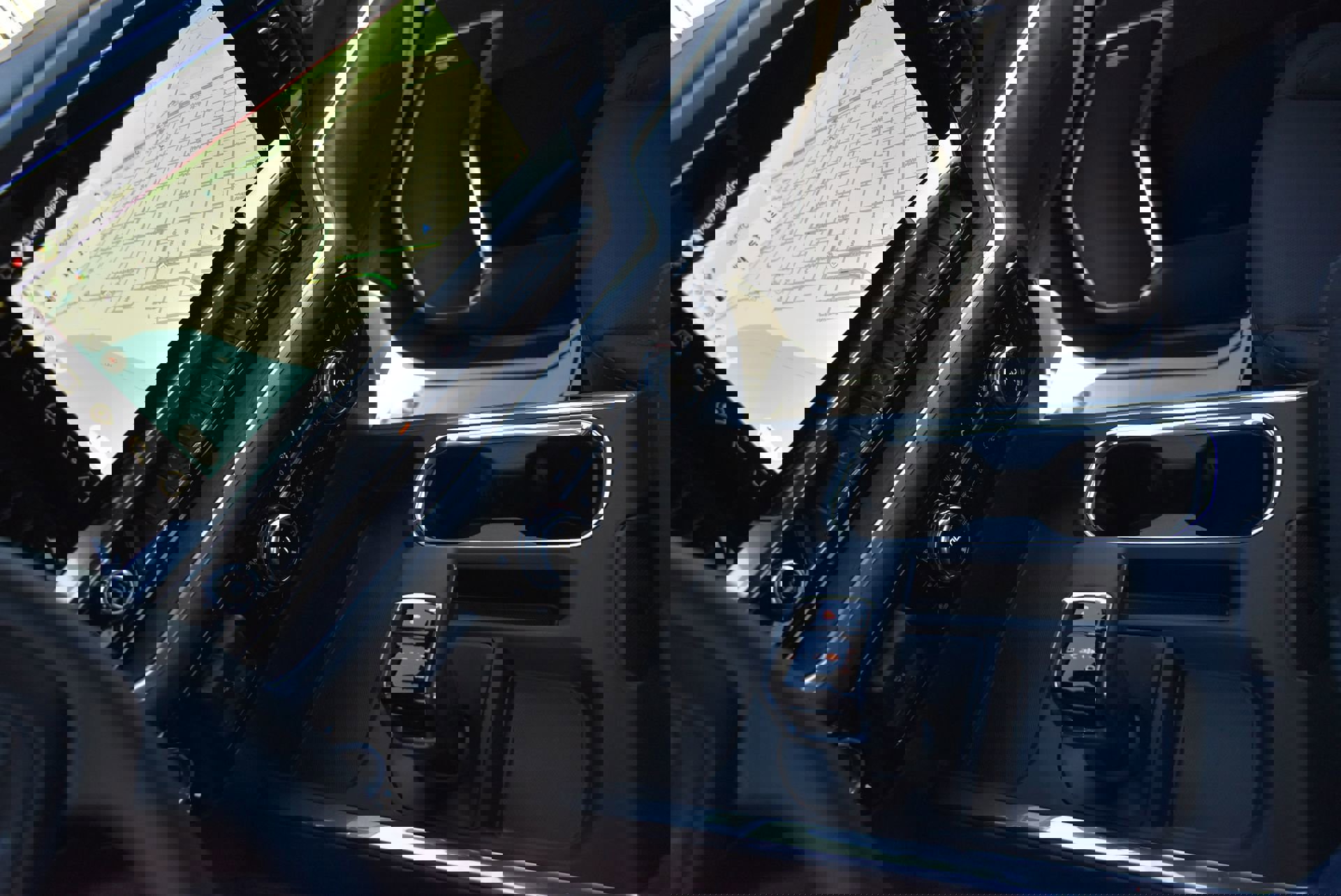 New 2026 GMC Sierra 1500 SLT w/ SLT Convenience Package image 24