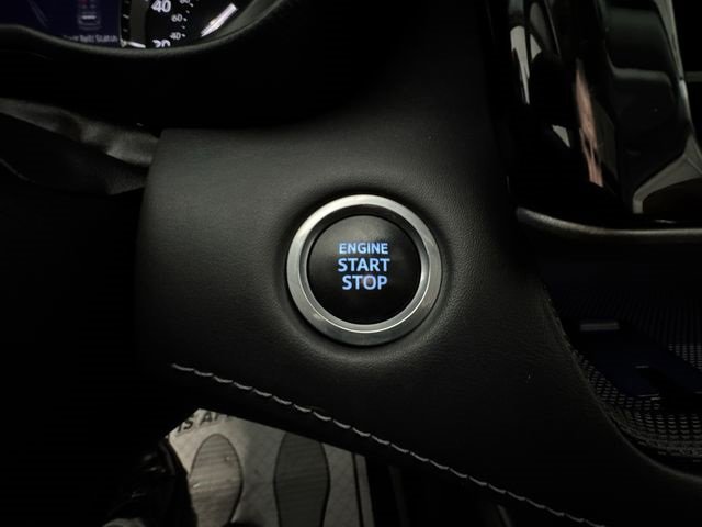 Used 2020 Toyota Highlander Limited image 17