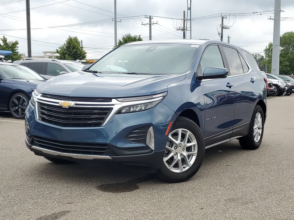 Used 2024 Chevrolet Equinox LT w/ LPO, Floor Liner Package FWD image 32