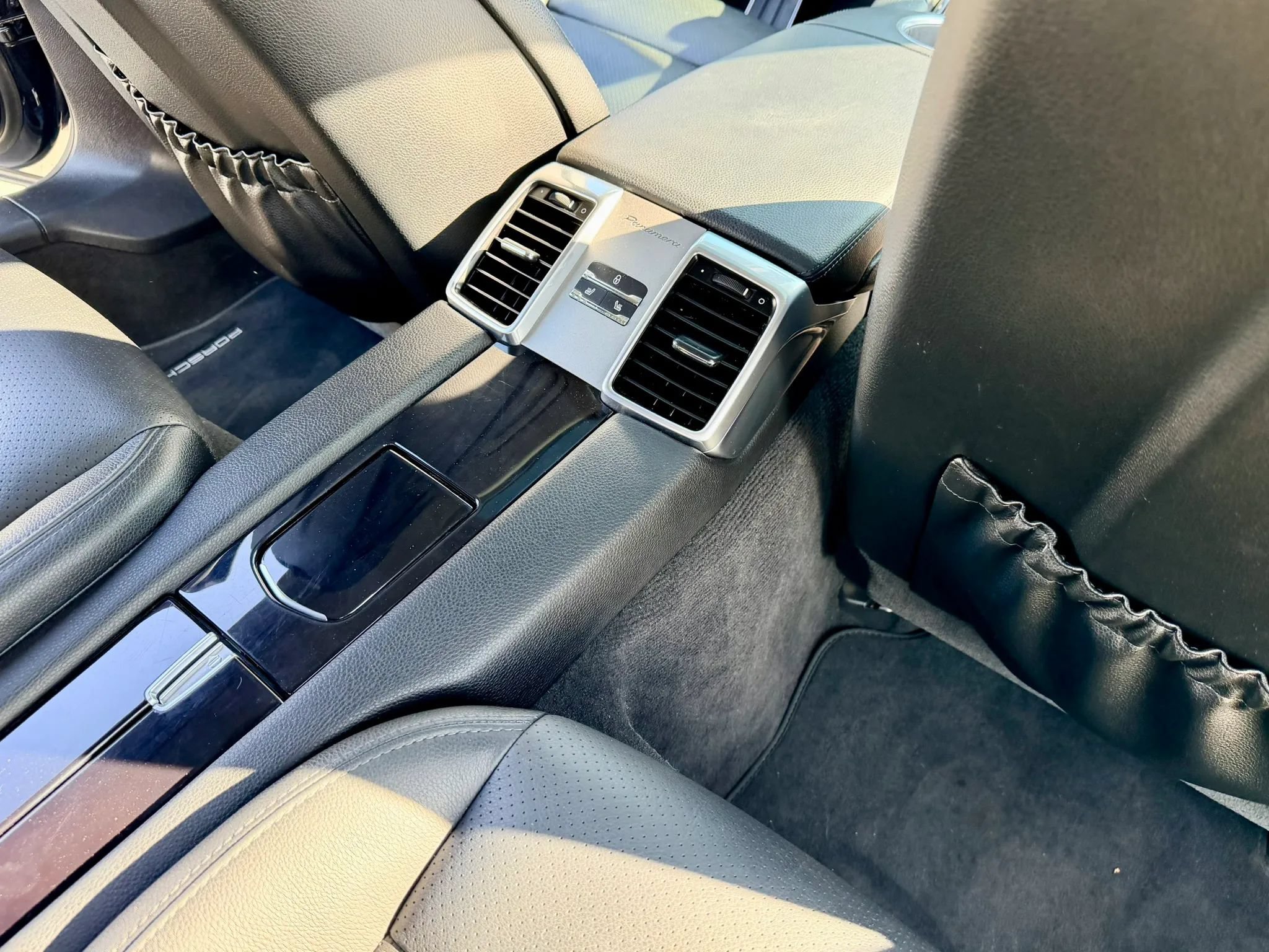 Used 2016 Porsche Panamera Edition RWD image 66