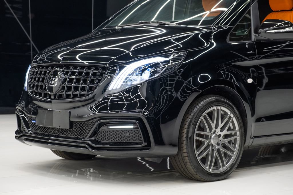 Used 2023 Mercedes-Benz Metris Passenger image 4