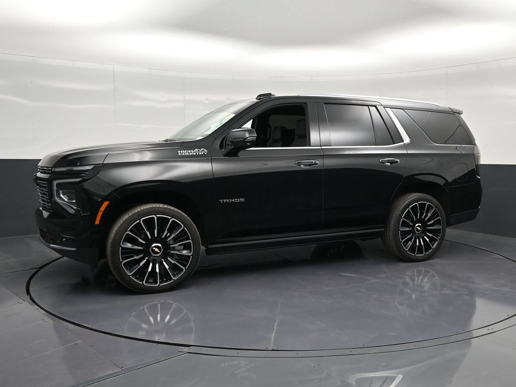 Used 2025 Chevrolet Tahoe High Country AWD/4WD image 7