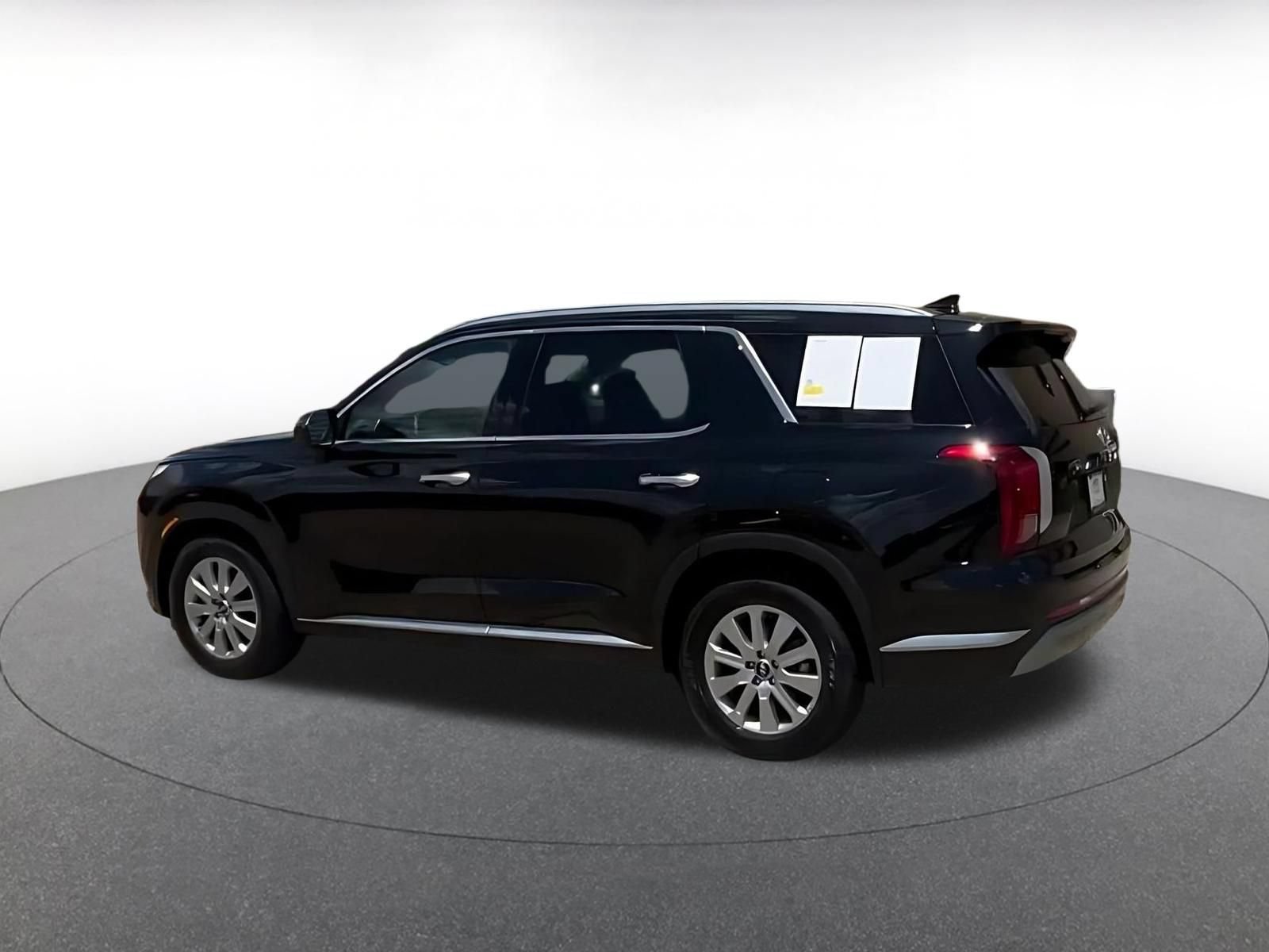 Used 2024 Hyundai Palisade SEL AWD/4WD image 8