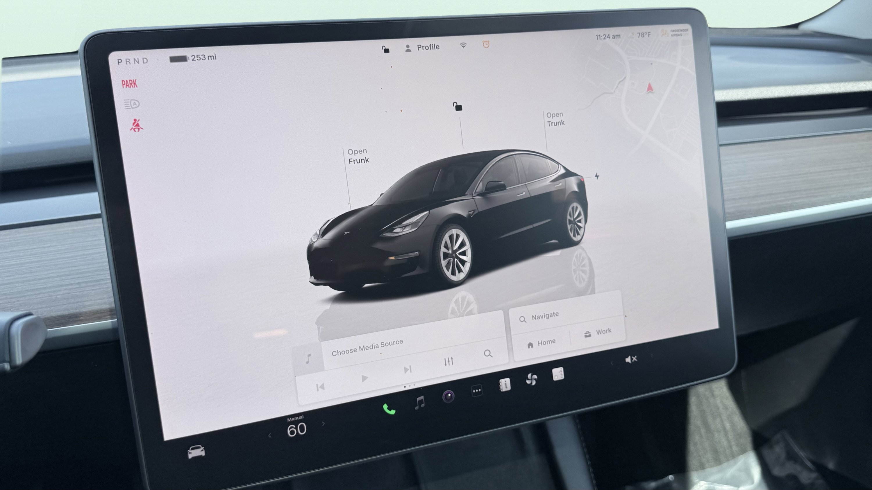 Used 2023 Tesla Model 3 Standard Range image 55