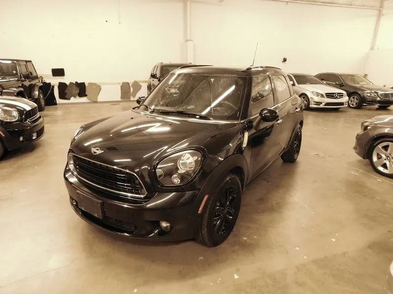 Used 2015 MINI Cooper Countryman w/ Premium Package FWD image 1