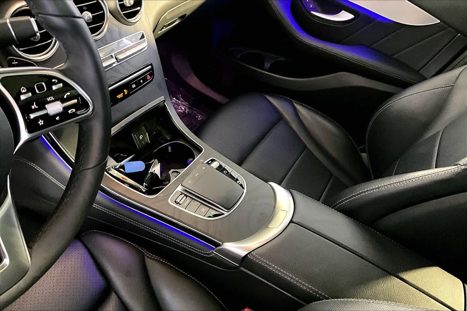 Used 2020 Mercedes-Benz GLC 300 4MATIC image 17