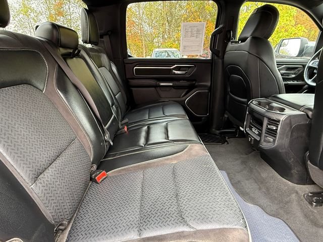 Used 2024 RAM 1500 Laramie AWD/4WD image 19
