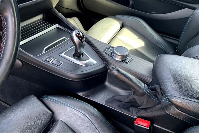 Used 2018 BMW M2 image 25