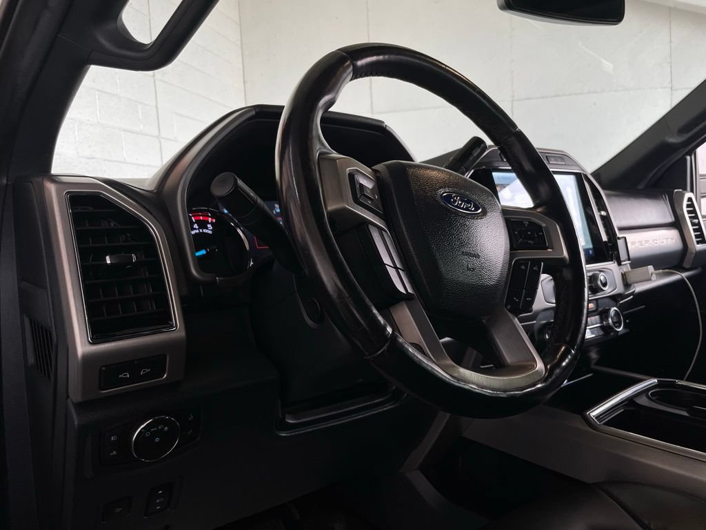 Used 2022 Ford F250 Platinum w/ FX4 Off-Road Package AWD/4WD image 14